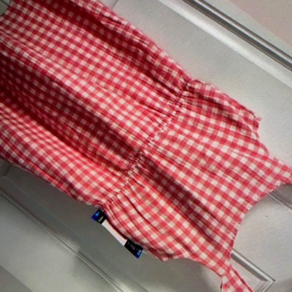 Adorable gingham comfortable casual blouse